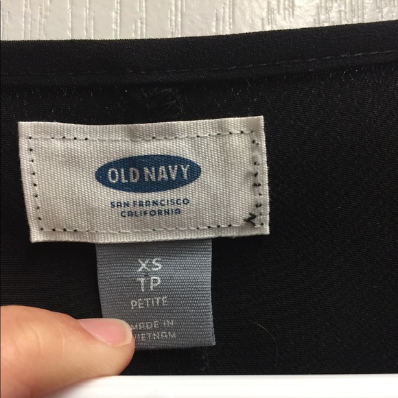 Old Navy black cocktail dress - Picture 3 of 3